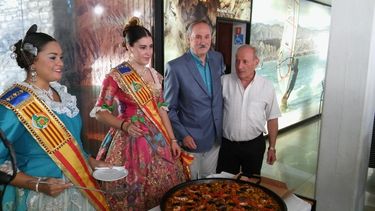 Con ninot, coronación, show y fuegos artificiales llegan las Fallas Valencianas