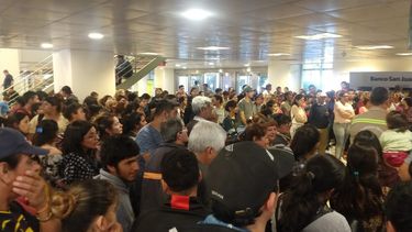 El Centro Cívico, colapsado por pedidos de bolsones de mercadería