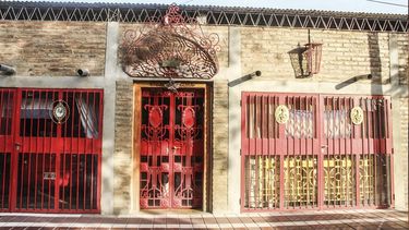 El mundo Paredes, intacto