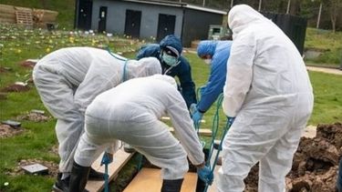 Tras el muerto sepultado por error, cómo es el protocolo con los fallecidos por Covid en San Juan