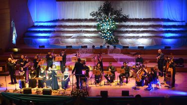 Mujeres Argentinas llenó de patriotismo el Auditorio