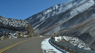 El paso de Agua Negra, en Iglesia, ya en mayo mostraba abundante nieve.