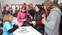 Tres ministerio desplegaron sus servicios en la Villa del Carril