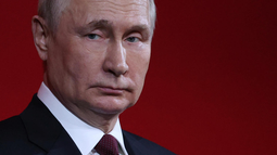 Vladimir Putin se siente con derecho de atacar a los países que proporcionan armas a Ucrania.