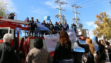 Llegaron los ex combatientes desde Malvinas y fueron recibidos con una caravana