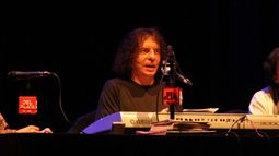 “Soy feliz cuando el Estado gestiona cultura”