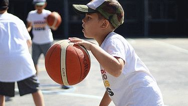 Abren todos los clubes de San Juan: desde cuándo y para quiénes