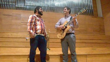 Tres sanjuaninos, en vuelo musical a Santa Cruz