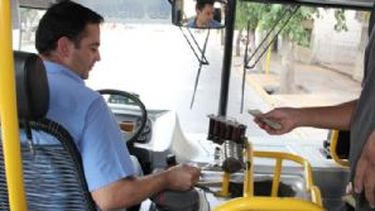 Fin de semana super largo: Cómo circularán los colectivos
