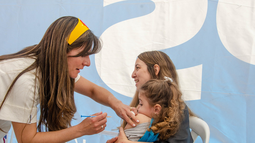 Es un balance negativo, el análisis oficial sobre la vacunación para niños en San Juan