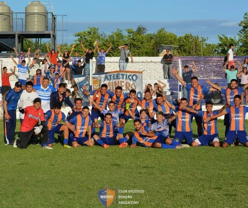 CLUB ATLETICO MINERO
