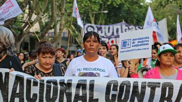 Sanjuaninas marcharon por el día de la No Violencia contra la mujer