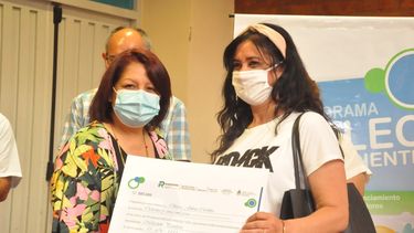 Rawson distribuyó $935.000 en 11 emprendedores para impulsar sus proyectos