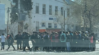 Se conoció el motivo que llevó a alumnos de una escuela de Capital a cortar una avenida