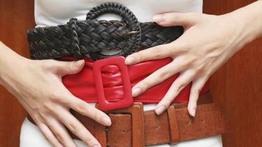 Cinturón: el accesorio amigo de muchas mujeres