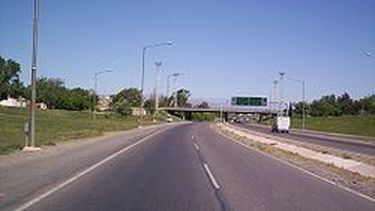 La Ruta 40, acceso sur, reducida por obras de vialidad