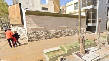 Anciana abandonada: la mujer que la dejó en la clínica volvió a hacerse cargo