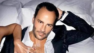 Camisa blanca y jeans, un look tremendamente seductor