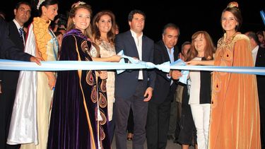 Todo el color de la primera noche de la Fiesta Nacional del Sol