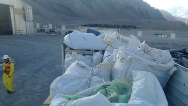Barrick y sus contratistas donaron más de 1.5 millones de tapitas a la Fundación Garrahan
