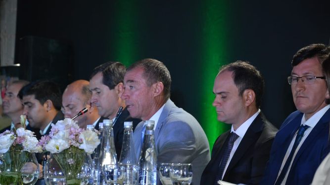 Playones, iluminación y plazas, los ejes de la gestión de Martín para Rivadavia 2020