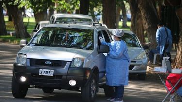 ¿Buen indicio? Sin fallecidos, disminuyeron los contagios de Covid en San Juan