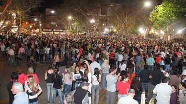 El cacerolazo nacional también tuvo su capítulo sanjuanino