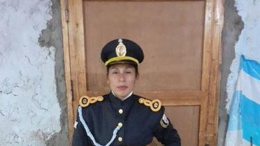 ¿Qué pasó con la madre sanjuanina aspirante a policía que no tiene ni luz en su casa?