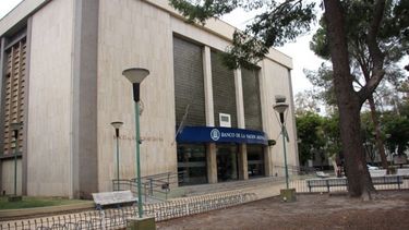 El miércoles el Nación atiende solo media mañana