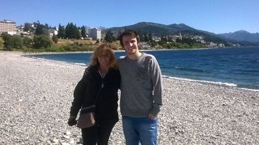 Apareció la primera imagen de Enzo Lampasona en libertad