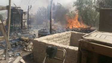 Hasta el momento, los bomberos ya han apagado más de 60 focos de incendio