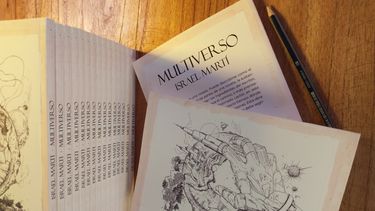 Multiverso: un flash literario a la altura de ‘un plato de papas fritas bien crocantes con la sal justa’
