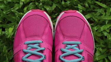 Mucho más que moda y color: cómo elegir las zapatillas