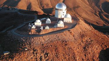 El radiotelescopio chino podría irse a Chile