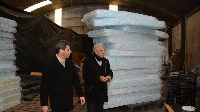 El Gobernador supervisó la salida de camiones con ayuda para municipios