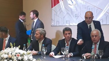 Con Uñac y Frigerio, arrancó a sesionar el Consejo de Vivienda