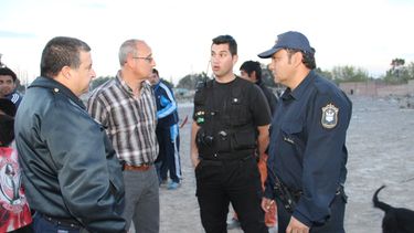Más de 50 personas usurpan un terreno y no se quieren ir del lugar