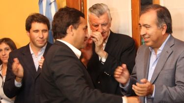 Elizondo aseguró que buscan funcionarios de “tiempo completo”