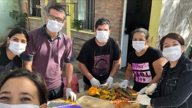 Solidaridad en tiempos de pandemia: la noble tarea de un grupo de jóvenes en Rawson