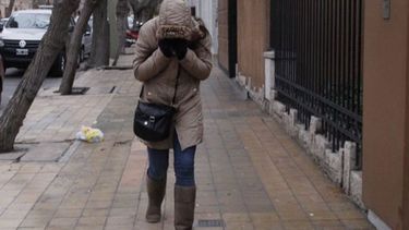 Después del Zonda llegó el Sur y será un domingo muy frío