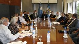 En paritarias, UPCN pidió cláusula gatillo y los médicos un aumento del 60%