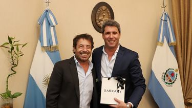 Uñac recibió a un reconocido empresario de la moda que vino a dar una conferencia