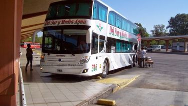 Nación autorizó la reanudación del transporte: San Juan, en stand by por ahora
