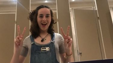 La inesperada propuesta de una heladería local a la joven que quiere vivir en San Juan