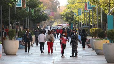 Piden que el comercio no abra el feriado del 21 de junio