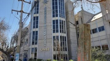 Tras el audio del “profesor maltratador” de la UNSJ, un grupo de alumnos lo defiende