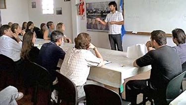 Cursos y capacitaciones para jóvenes pocitanos