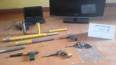 Cae menor con un revólver y tumberas en el barrio La Estación Cae menor con un revólver y tumberas en el barrio La Estación