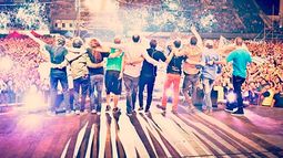 Día de la Primavera: qué superbanda viene a cerrar la fiesta en el estadio abierto