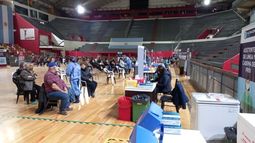 En San Juan, ya se vacunaron 5.822 personas de los nuevos grupos